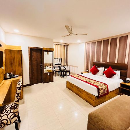 Ashoka Hotel Karol Bagh Delhi New Delhi Exterior photo