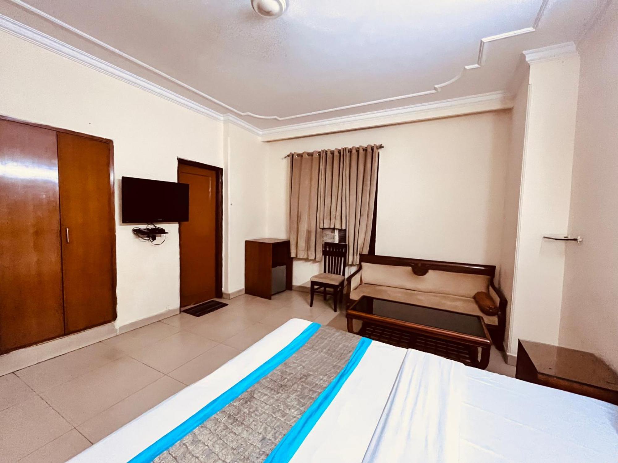 Ashoka Hotel Karol Bagh Delhi New Delhi Exterior photo